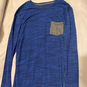 Like new long sleeve from Buckle